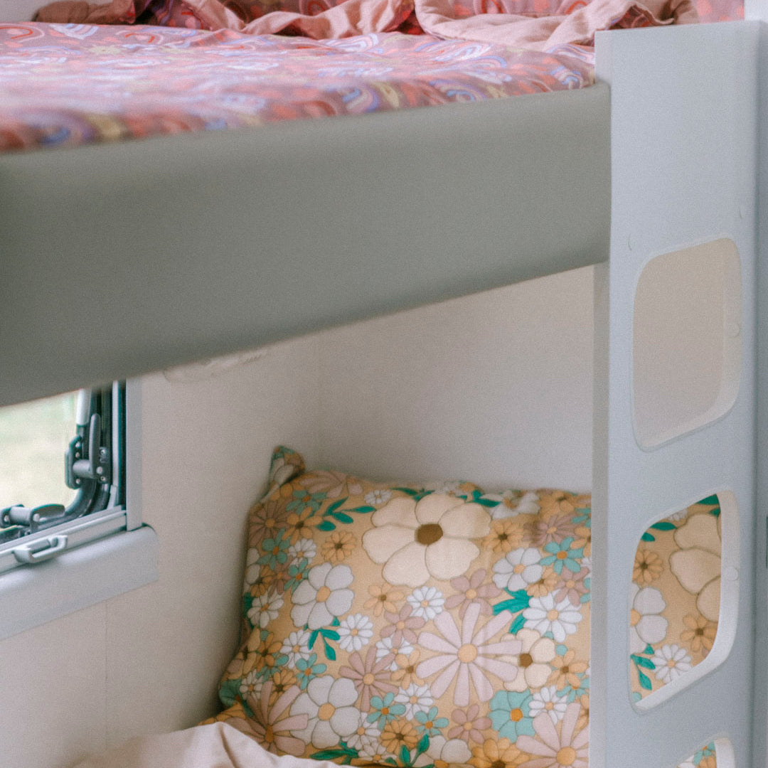 Caravan bunk bed doona cover Wild and Wandering