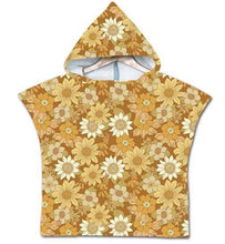 Load image into Gallery viewer, Kids hooded beach towel
