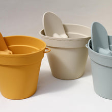 Load image into Gallery viewer, The Aussie Beach Bucket and Spade
