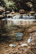 Load image into Gallery viewer, The Aussie Beach Bucket and Spade
